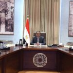 رئيس الوزراء يلتقي رئيس صندوق التنمية الحضرية وهيئة الدواء توقع اتفاقية تعاون مع دستور الأدوية الأمريكية